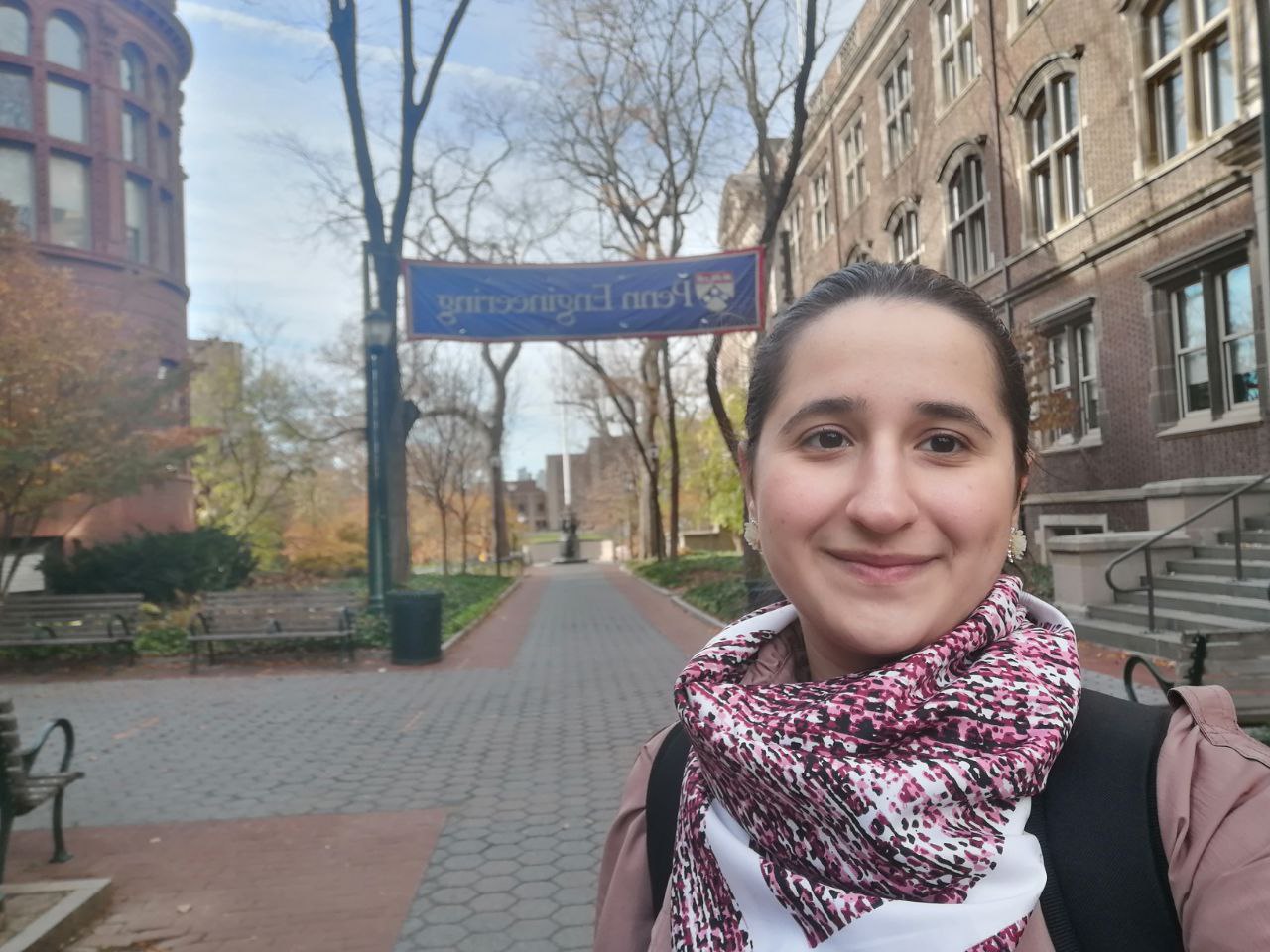 Reyhan Camalova Pensilvaniya Universitetinin kampusunda